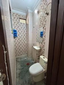 Bathroom Image of 1960 Sq.ft 4 BHK Builder Floor for rent in Green Field Colony Faridabad for Rs. 32000