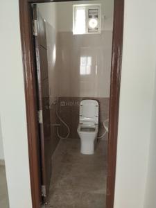 Bathroom Image of 1400 Sq.ft 2 BHK Builder Floor for rent in Financial District Hyderabad for Rs. 35000