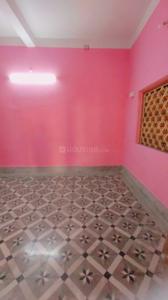Bedroom Image of 1000 Sq.ft 2 BHK Independent House for rent in Airport Gate no. 1 Kolkata for Rs. 9500