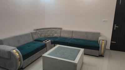 Living Room Image of 754 Sq.ft 3 BHK Apartment / Flat for sale in Pyramid Altia, Sector 70 Gurgaon for Rs. 8900000