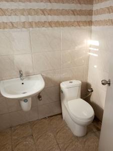 Bathroom Image of 1200 Sq.ft 3 BHK Apartment / Flat for sale in Ms Agrawal Sagar Golden Palm, Bagli Village Bhopal for Rs. 3500000