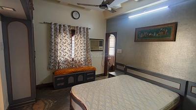 Bedroom Image of 1800 Sq.ft 3 BHK Apartment / Flat for rent in Bank More Dhanbad for Rs. 22000