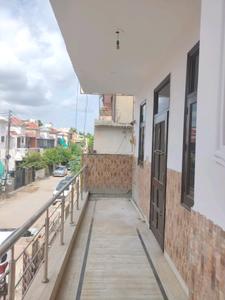 Bedroom One Image of 1377 Sq.ft 3 BHK Builder Floor for sale in Sector 49 Faridabad for Rs. 10000000