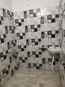 Bathroom Image of 1200 Sq.ft 3 BHK Independent House for sale in LDA Colony Lucknow for Rs. 5800000