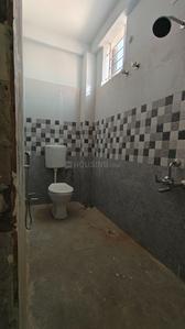 Bathroom Image of 800 Sq.ft 2.5 BHK Builder Floor for rent in Raj Minal Residency, Ayodhya Bypass Bhopal for Rs. 30000