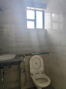Common Bathroom Image of 1132 Sq.ft 3 BHK Villa for sale in Casagrand Luxeria, Thazhambur Chennai for Rs. 11500000