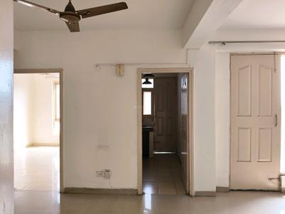 Dining Area Image of 1326 Sq.ft 3 BHK Apartment / Flat for sale in Tulip White, Sector 69 Gurgaon for Rs. 14500000