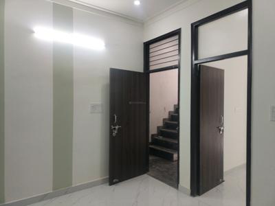 Living Room Image of 800 Sq.ft 2 BHK Apartment / Flat for sale in CI Golf City, Kambakshpur Noida for Rs. 3066000