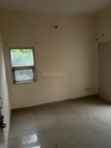 Bedroom Image of 960 Sq.ft 2 BHK Apartment / Flat for rent in Akash Ganga Apartment, Sector 24 Rohini New Delhi for Rs. 25000