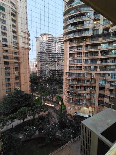 Nahar Yarrow Yucca Vinca Main Image 1