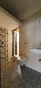Bathroom Image of 950 Sq.ft 2 BHK Apartment / Flat for rent in Kalwa Thane for Rs. 35000