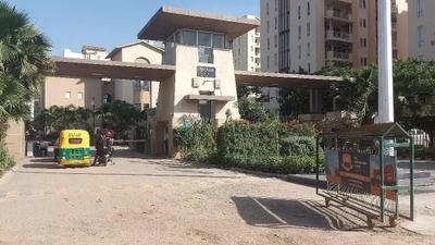 Image of 2025 Sq.ft 3.5 BHK Apartment / Flat for sale in Emaar Palm Heights, Sector 77, Gurgaon for Rs. 27200000