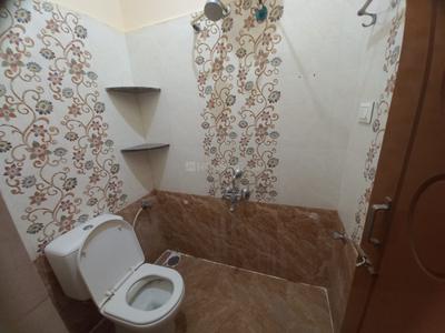 Bathroom Image of 800 Sq.ft 2 BHK Builder Floor for rent in Ramamurthy Nagar Bengaluru for Rs. 23000