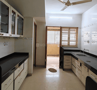 Image of 3100 Sq.ft 5 BHK Villa for sale in Thaltej, Ahmedabad for Rs. 80000000