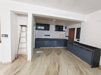 Kitchen Image of 2650 Sq.ft 4 BHK Apartment / Flat for rent in Swagat Agacia, Sargasan Gandhinagar for Rs. 50000