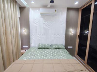 Bedroom Image of 780 Sq.ft 2 BHK Apartment / Flat for rent in Godrej Boulevard, Manjari Budruk Pune for Rs. 40000