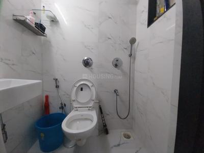 Bathroom Image of 426 Sq.ft 2 BHK Independent House for sale in Hubtown Harmony, Matunga East Mumbai for Rs. 18500000