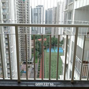 Balcony Image of 950 Sq.ft 2 BHK Apartment / Flat for sale in Lodha Amara, Kolshet Thane for Rs. 15000000