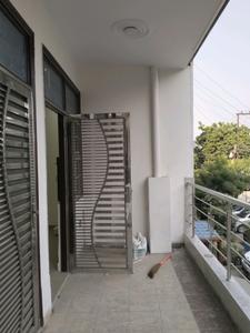 Bedroom One Image of 1250 Sq.ft 3 BHK Apartment / Flat for sale in Shalimar Garden Ghaziabad for Rs. 8350000