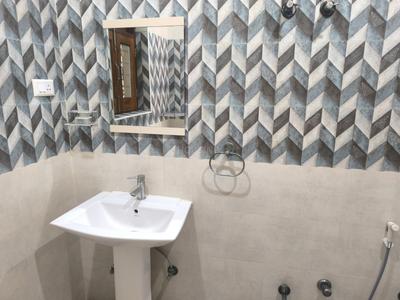 Image of 2600 Sq.ft 3 BHK Builder Floor for rent in Sector 9, Faridabad for Rs. 32000