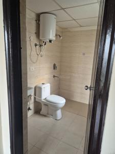 Image of 890 Sq.ft 2 BHK Apartment / Flat for rent in Sethi Max Royal, Sector 76, Noida for Rs. 26000