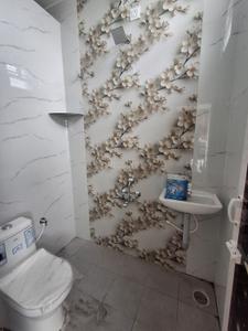 Bathroom Image of 1400 Sq.ft 3 BHK Independent House for sale in Othakalmandapam Coimbatore for Rs. 7500000