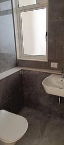Bathroom Image of 1426 Sq.ft 3 BHK Apartment / Flat for rent in Lodha Bella Vita, Kondhwa Pune for Rs. 49000