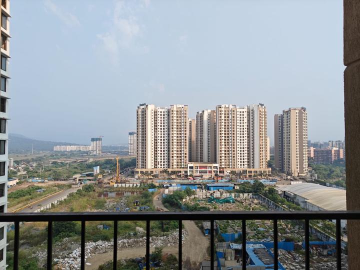 Sunteck Maxx World Main Image 1