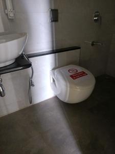 Common Bathroom Image of 980 Sq.ft 2 BHK Apartment / Flat for sale in Nyati Exuberance, Mohammed Wadi Pune for Rs. 5900000
