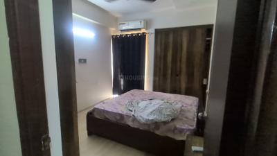 Bedroom Image of 1380 Sq.ft 2 BHK Apartment / Flat for rent in DLF Capital Greens Phase 1 And 2, Karampura New Delhi for Rs. 60000