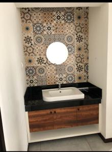 Bathroom Image of 1003 Sq.ft 2 BHK Apartment / Flat for sale in Kunnathupalam Kozhikode for Rs. 8300000