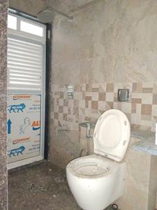 Common Bathroom Image of 850 Sq.ft 2 BHK Apartment / Flat for sale in Amardeep Anutham, Mulund East Mumbai for Rs. 18500000