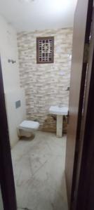 Bedroom Image of 900 Sq.ft 2 BHK Builder Floor for rent in Ramesh Nagar New Delhi for Rs. 29000
