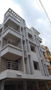Building Image of 750 Sq.ft 2 BHK Apartment / Flat for sale in Boral Kolkata for Rs. 3500000