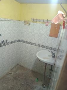 Bathroom Image of 500 Sq.ft 1 RK Independent House for rent in Nirala Nagar Lucknow for Rs. 8000