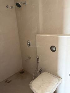 Bathroom Image of 750 Sq.ft 2 BHK Apartment / Flat for sale in Dadar West Mumbai for Rs. 39000000