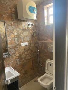 Bathroom Image of 1500 Sq.ft 3 BHK Builder Floor for rent in Kalyan Nagar Bengaluru for Rs. 50000