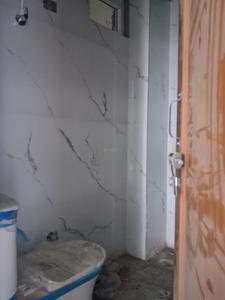 Common Bathroom Image of 1350 Sq.ft 3 BHK Apartment / Flat for sale in MMD Harsh Residency, Sector 81 Noida for Rs. 5800000