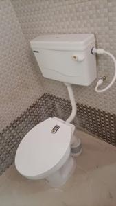 Bathroom Image of 900 Sq.ft 2 BHK Builder Floor for rent in Bodinayakanur Theni for Rs. 7000