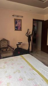 Bedroom Image of 1800 Sq.ft 3 BHK Builder Floor for sale in Mansarover Garden New Delhi for Rs. 18000000