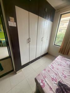 Bedroom Image of 750 Sq.ft 2 BHK Apartment / Flat for rent in Evershine Millennium Paradise, Kandivali East Mumbai for Rs. 55000