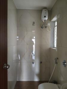 Common Bathroom Image of 500 Sq.ft 1 BHK Apartment / Flat for rent in DSS Mahavir Kalpavruksha, Kasarvadavali Thane for Rs. 16358