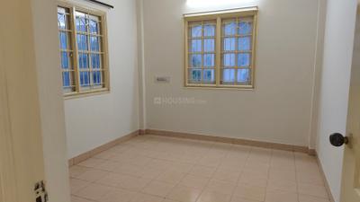 Bedroom Image of 950 Sq.ft 2 BHK Apartment / Flat for rent in Halasuru Bengaluru for Rs. 30000