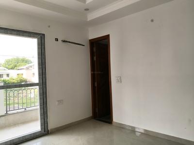 Bedroom Image of 690 Sq.ft 2 BHK Apartment / Flat for sale in Shree Green Court, Sector 90 Gurgaon for Rs. 7000000