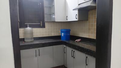 Kitchen Image of 1500 Sq.ft 2 BHK Builder Floor for rent in Sector 46 Noida for Rs. 33000