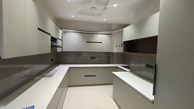 Kitchen Image of 2700 Sq.ft 4 BHK Builder Floor for rent in HUDA Plot Sector 38, Sector 38 Gurgaon for Rs. 60000