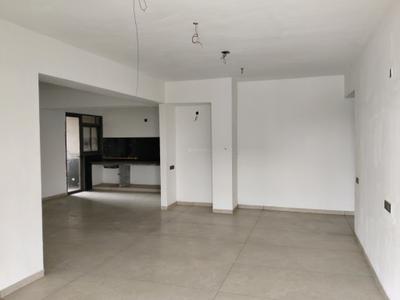 Living Room Image of 3750 Sq.ft 4 BHK Apartment / Flat for rent in Anand Paramount, Motera Ahmedabad for Rs. 40000