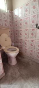 Bathroom Image of 780 Sq.ft 2 BHK Apartment / Flat for sale in Paschim Putiary Kolkata for Rs. 2800000