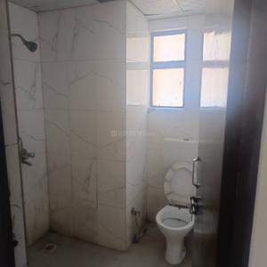 Bathroom Image of 900 Sq.ft 2 BHK Apartment / Flat for rent in Maxheights Dream Homes, Sector 61 Sonipat for Rs. 9500