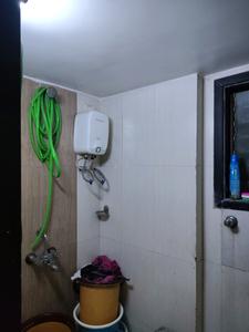 Common Bathroom Image of 400 Sq.ft 1 BHK Apartment / Flat for rent in Aarya Imperial Square, Thane West Thane for Rs. 17500